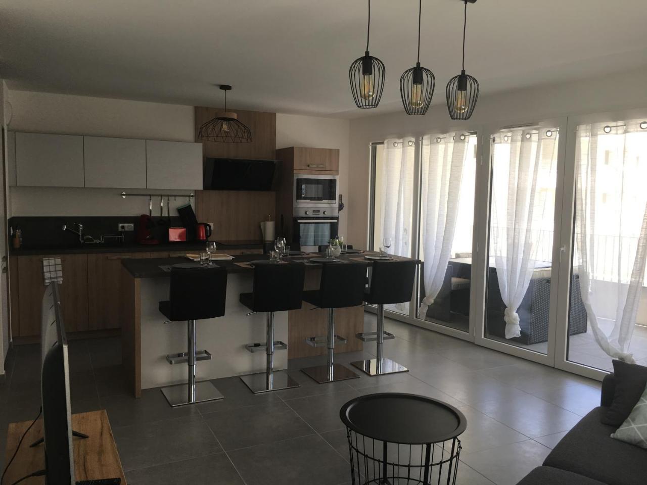 Relax In Apartment Annecy Ngoại thất bức ảnh